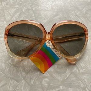 True Vintage 1970’s Polaroid Sunglasses NWT France